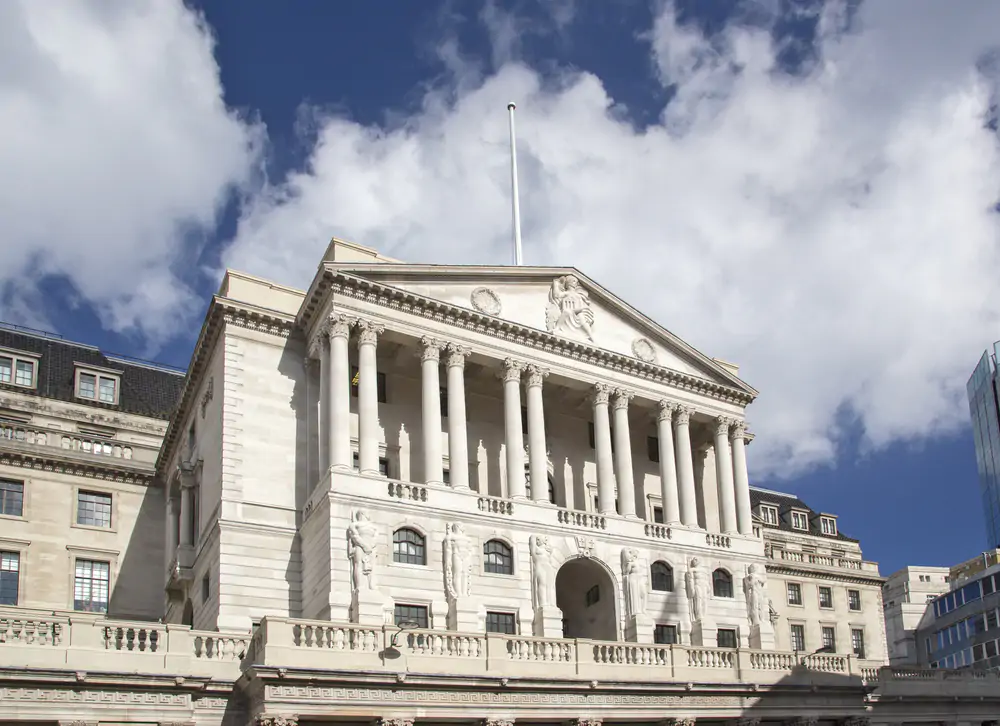 <strong>Bank of England Cuts Base Rate to 5%: A Game Changer for Mortgage Rates Post-Election</strong> 